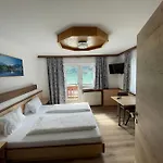 Hotel-garni Seestrand 4*
