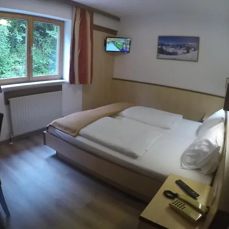 Hotel-garni Seestrand Zell am See