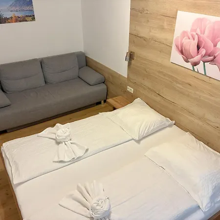 Hotel-garni Seestrand Bed & Breakfast