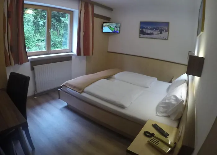 Hotel-garni Seestrand 滨湖采尔