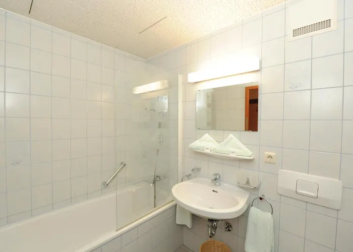 Hotel-garni Seestrand Zell am See